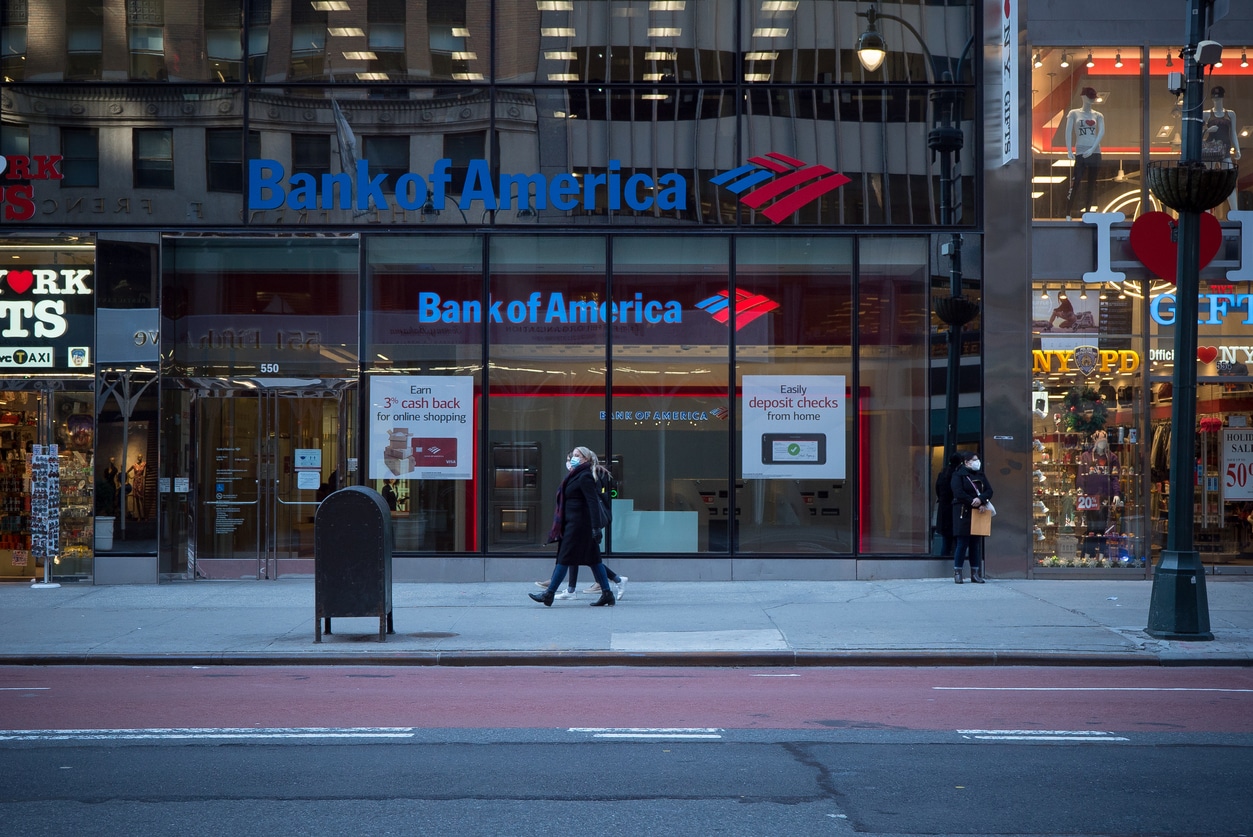 Big U.S. Banks Are Going All Out on Loans to the Wealthy