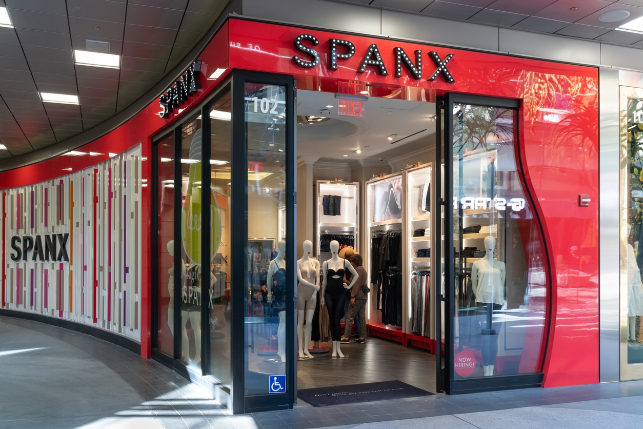 As Waistbands Return, Blackstone Buys a Majority Stake in Spanx