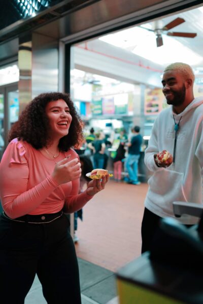 On Background: Tinder Lets You Know If Your Date is a Sex Offender