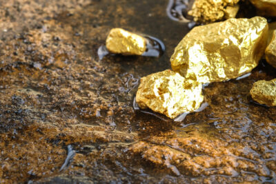 Gold Loses its Shine as Strong Dollar Weighs