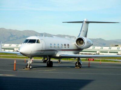FlyExclusive to go Public in $600 Million Merger