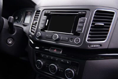 Electric Vehicle Makers are Dropping AM Radio Access