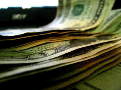Banknote Maker Warns of Dismally Low Demand