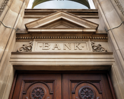 Ex-SVB Bank Chief: Fastest Bank Run in History ‘An Anomaly’