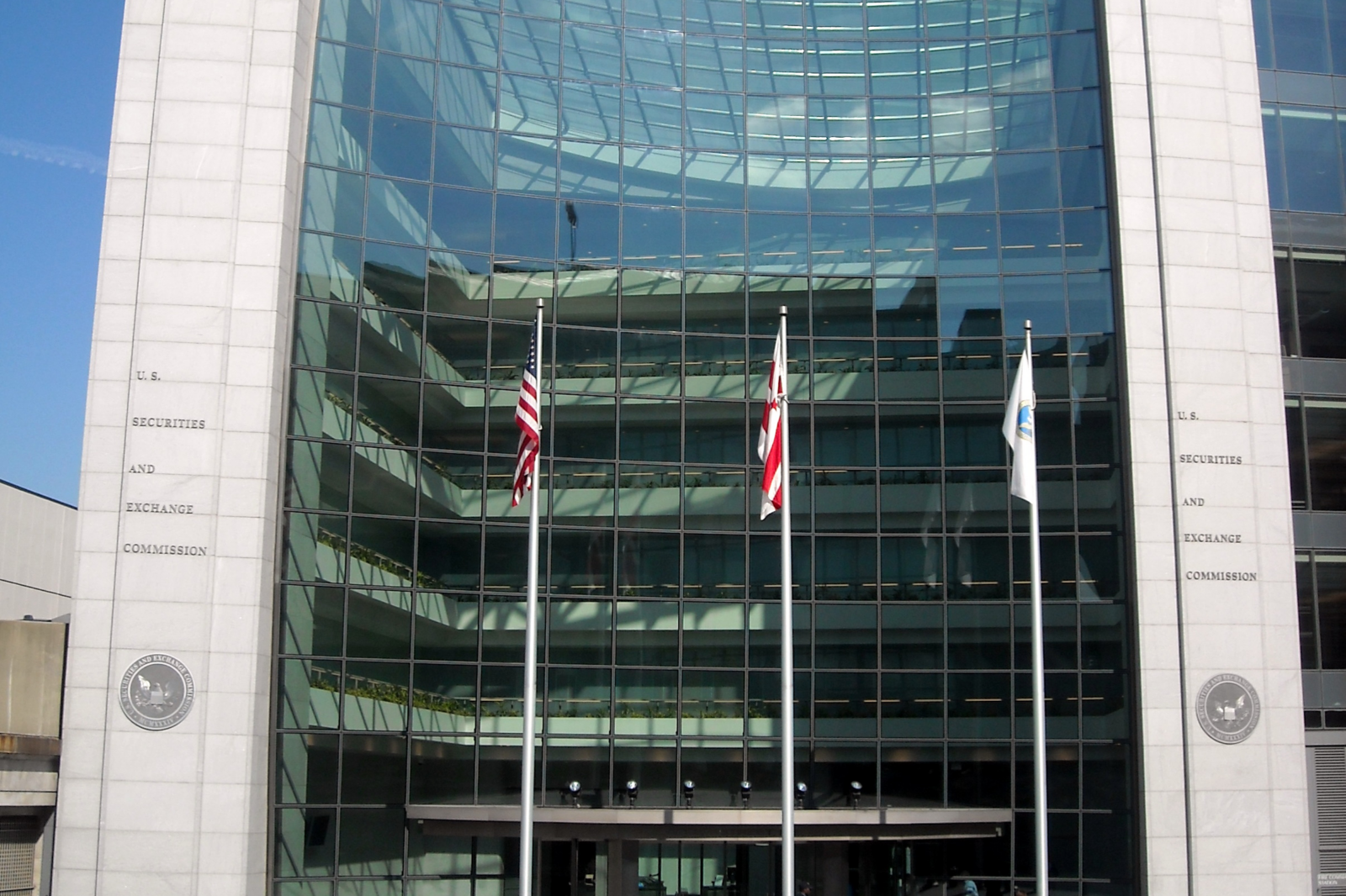 The SEC Probes AI Use at Investment Advisory Firms