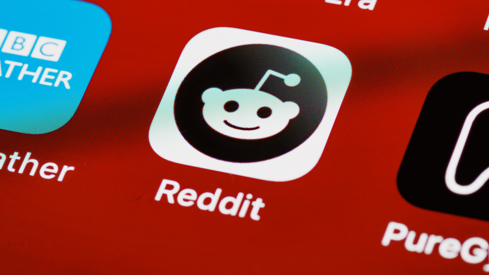 Reddit Plans to Turn its Meme-Stock Powers on Itself