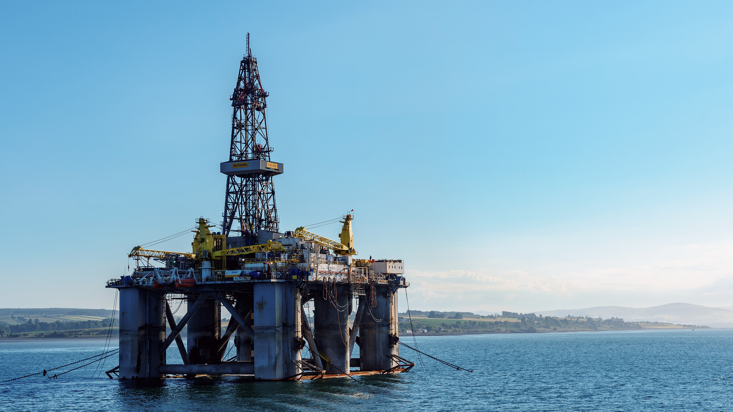 Photo of an offshore mining rig