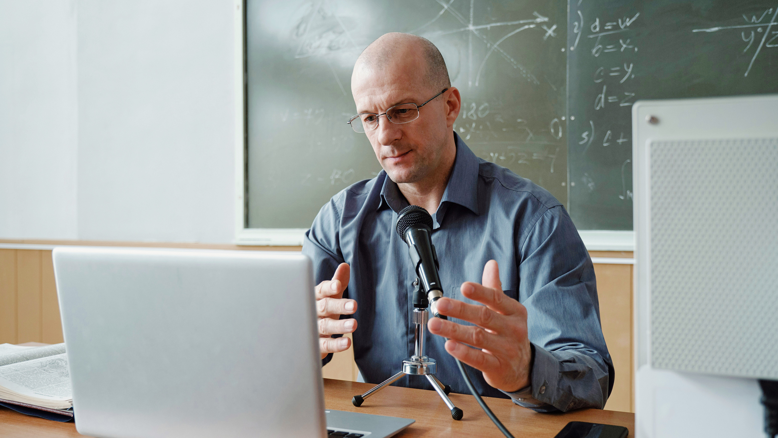 Enterprises Calculate ‘Build or Buy’ Differential in Acquiring AI Talent