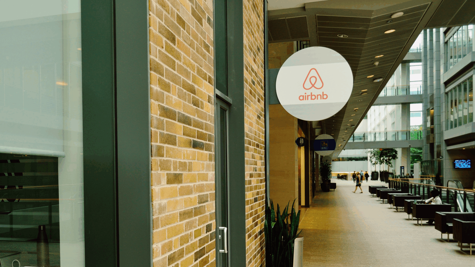 Airbnb Reinvents Itself to Regain Rizz