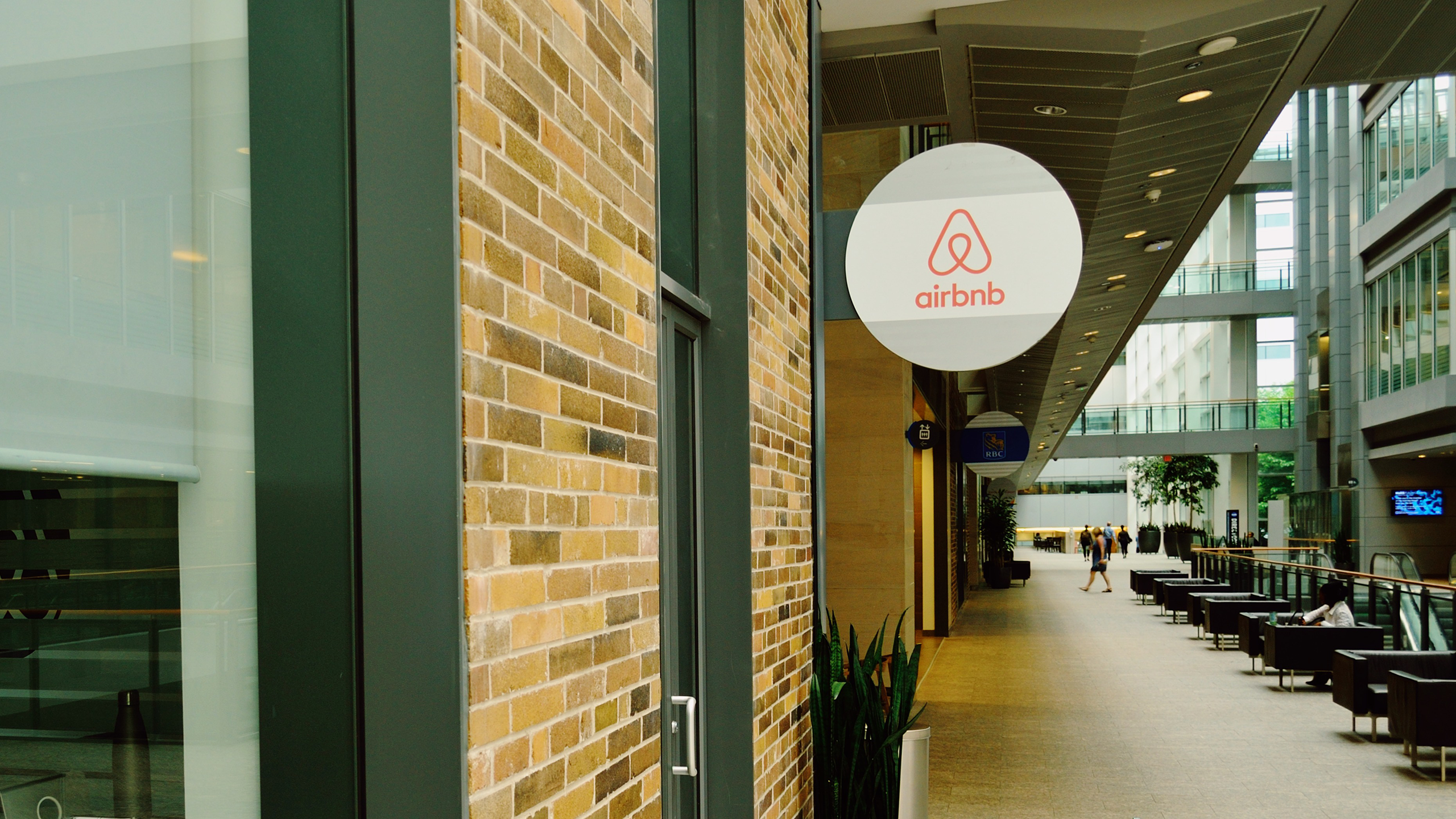 Airbnb Reinvents Itself to Regain Rizz