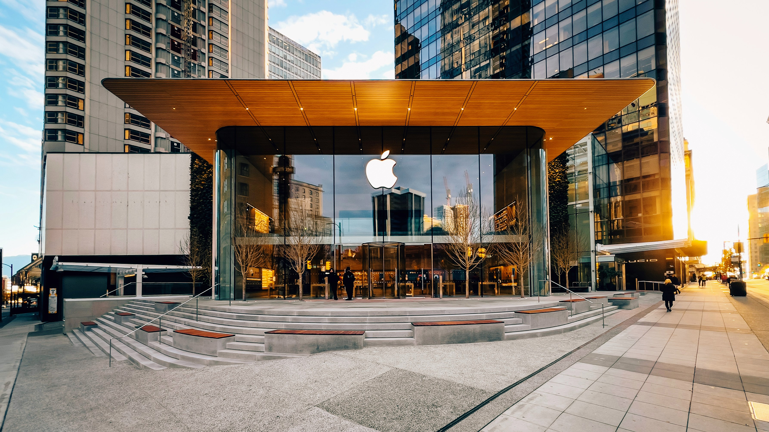 Photo of an Apple Store