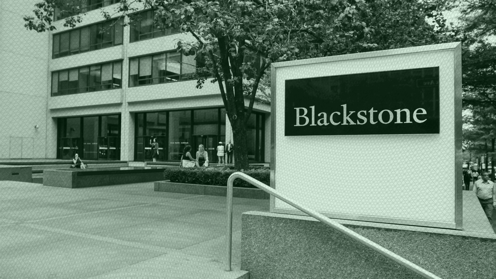 Inside the Interval Fund from Vanguard, Blackstone, Wellington