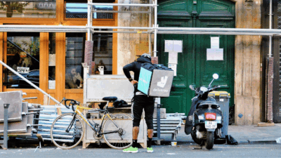 DoorDash Scoops up British Rival Deliveroo in Global Push