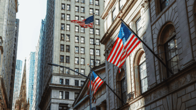Shrinking GDP Shows Tariffs’ Impact as Courts Scrutinize Their Legality