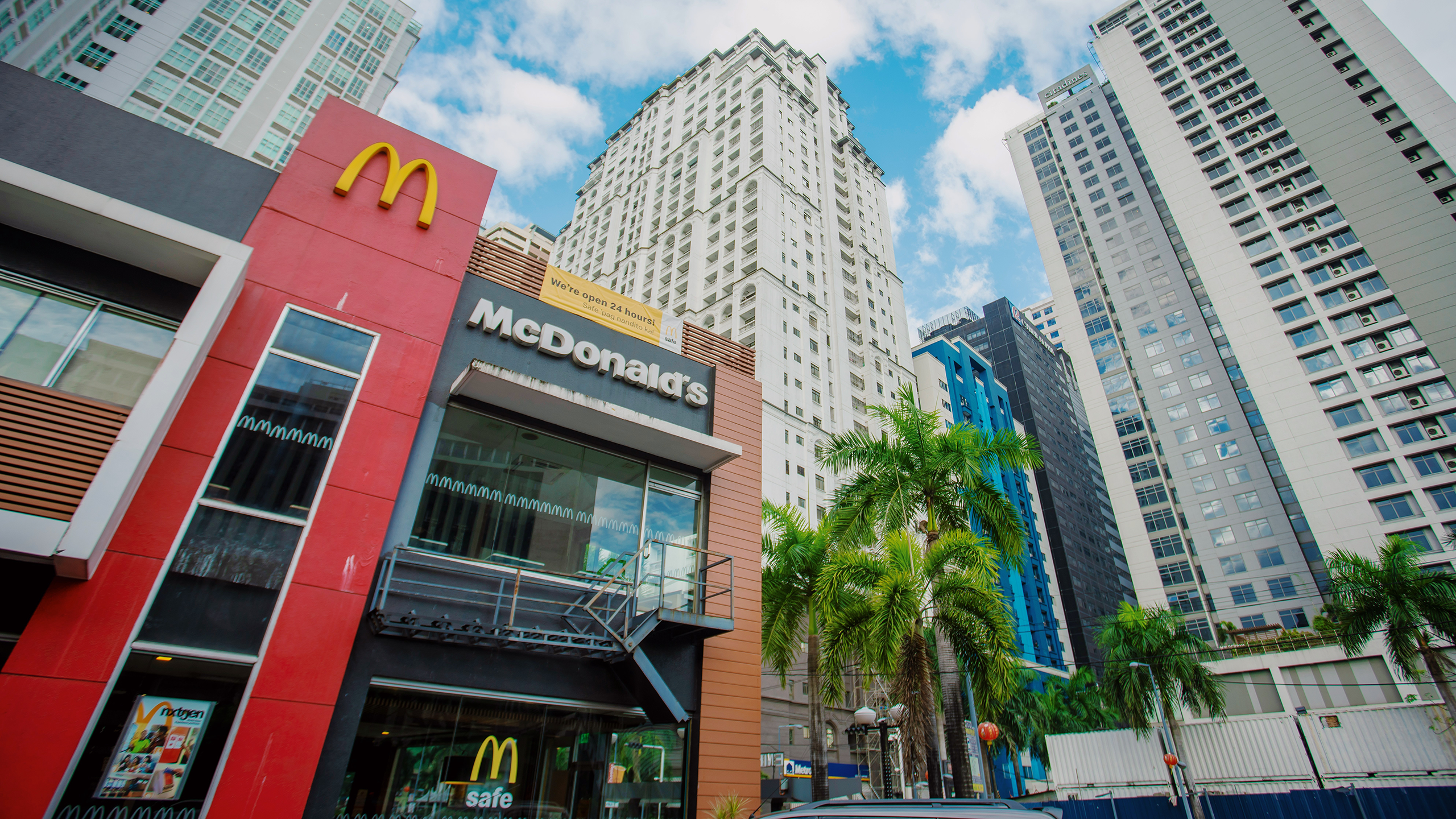 Photo of a McDonald's restaurant