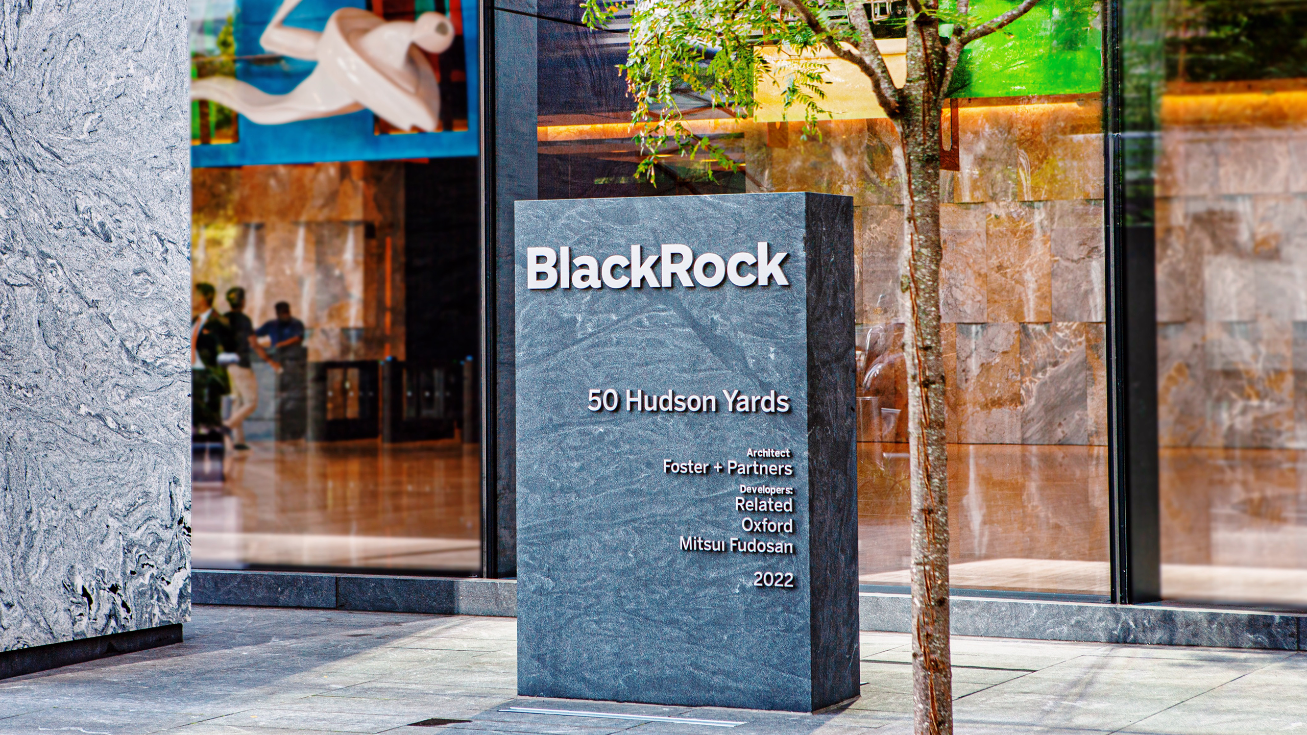 Photo of a BlackRock building