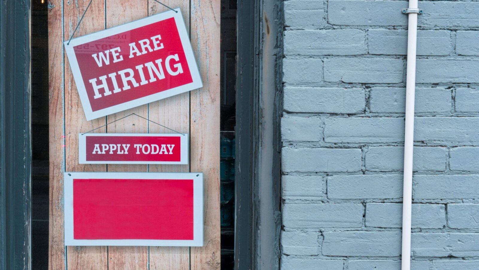 AI Wrestles Jobs from Gen Z Workers