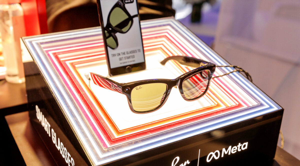 Meta Focuses on New Smart(er) Glasses