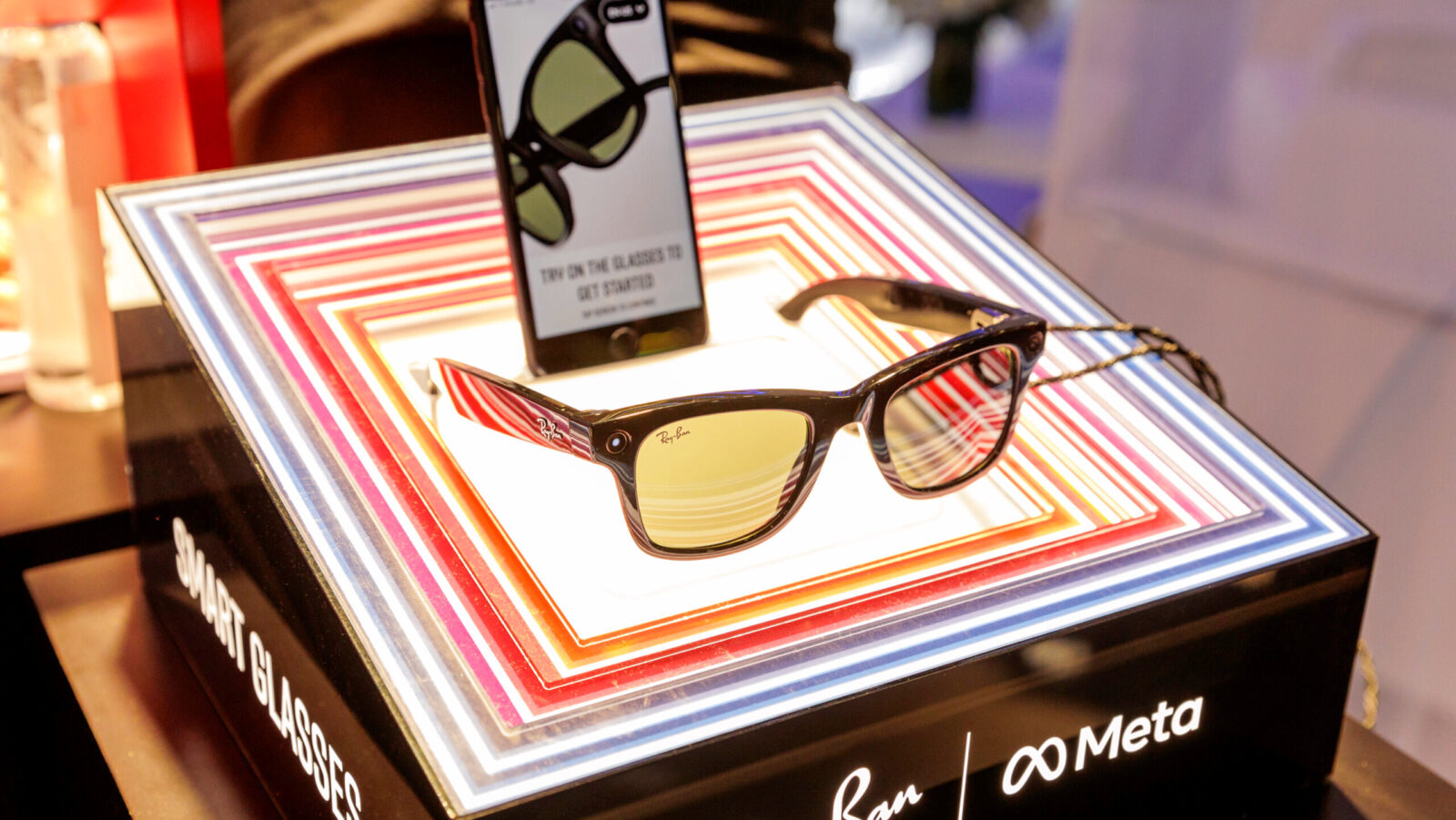 Meta Focuses on New Smart(er) Glasses