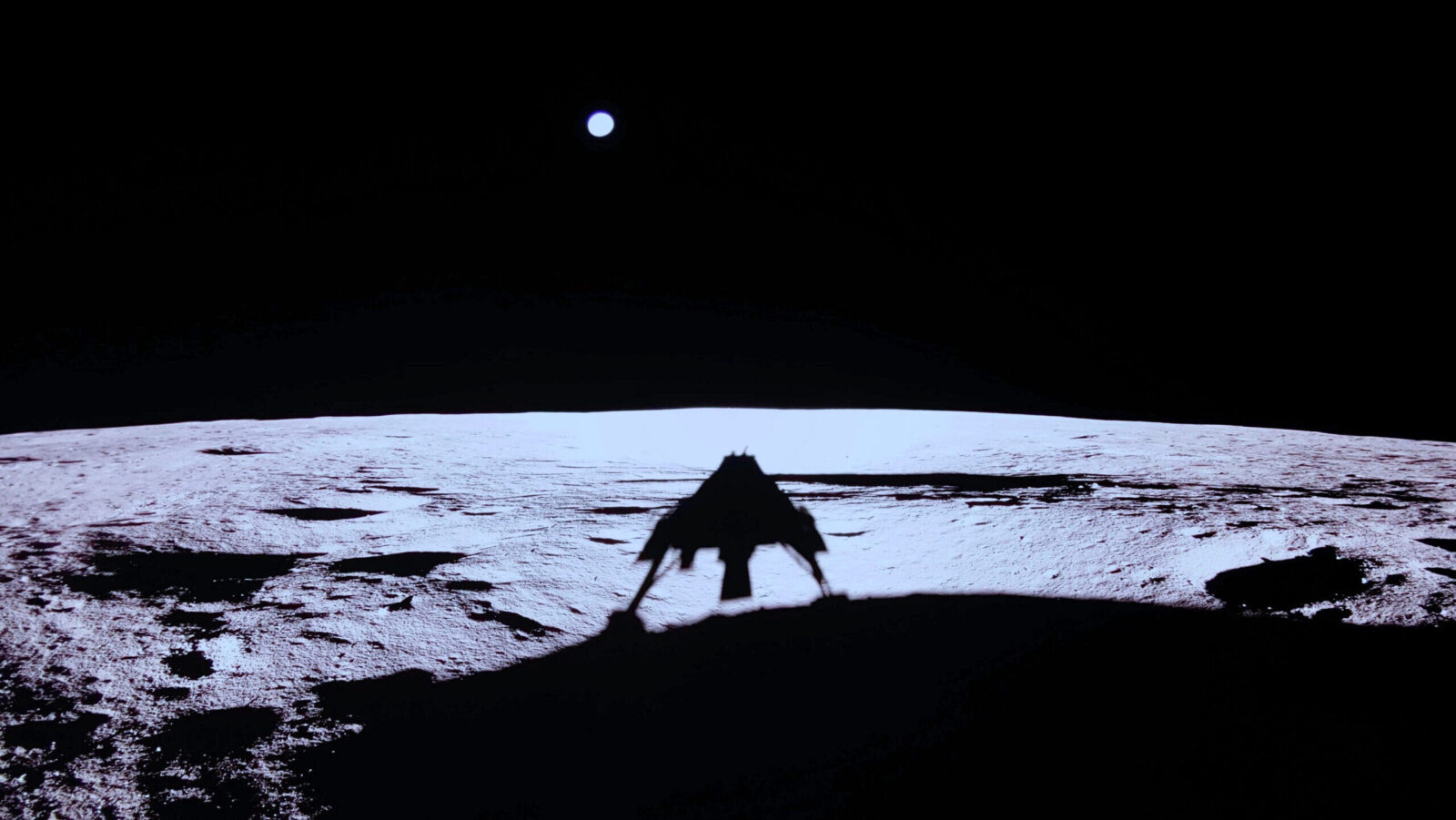 Spacecraft-Maker Firefly Shoots for the Moon in Nasdaq Debut