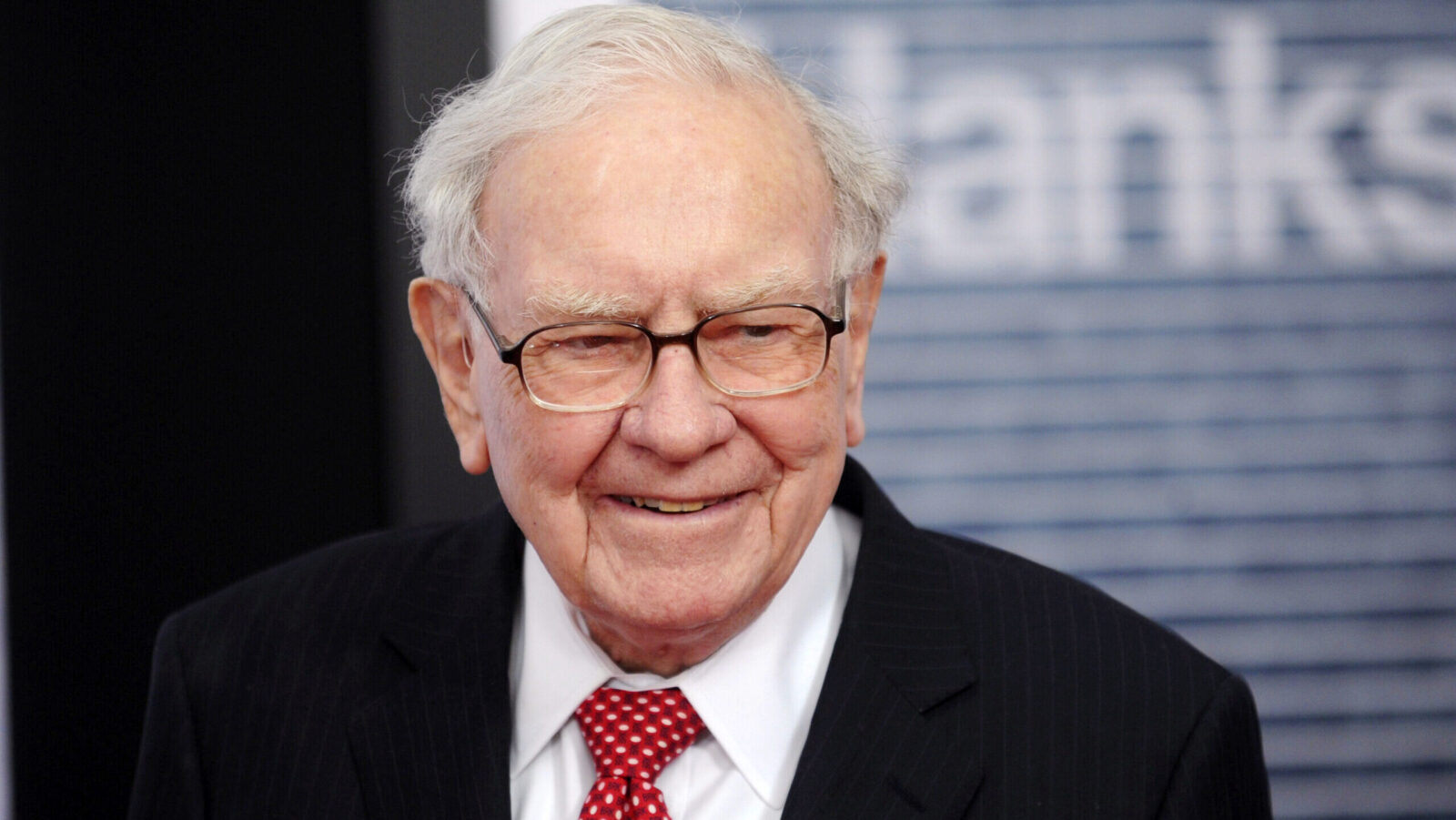Warren Buffett Reveals Multibillion-Dollar Pre-Retirement Bets