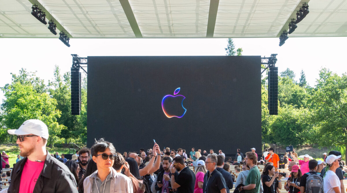 New iPhone Air Is Ready for its Flex, but Apple Stock’s Already Swole