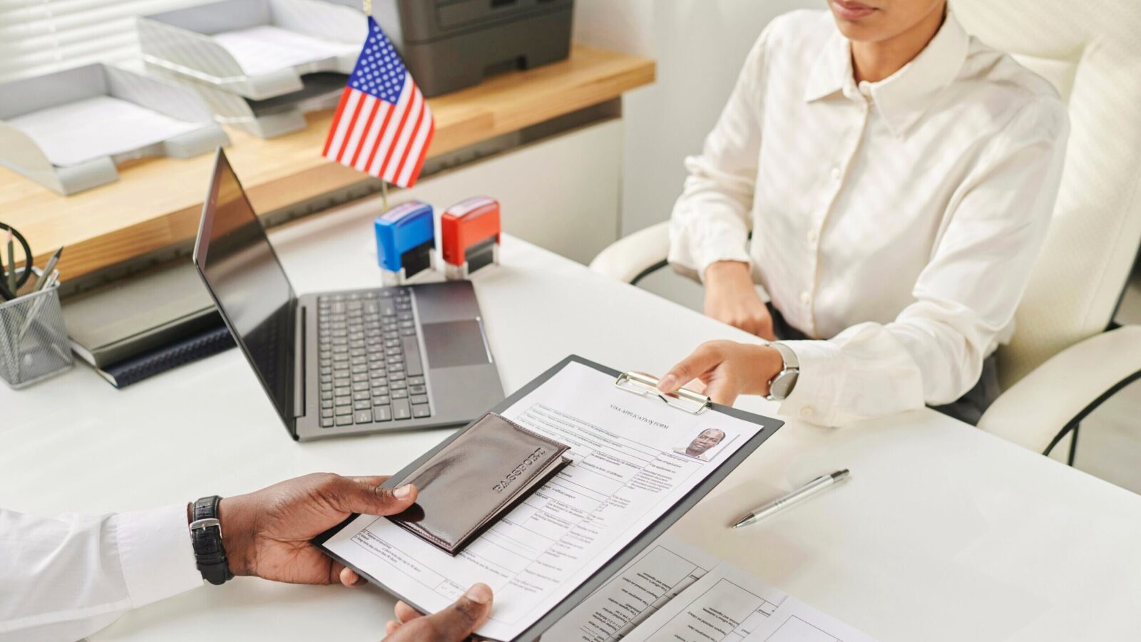 Silicon Valley Confusion Over H-1B Visa Spurs Tech Plunge in India