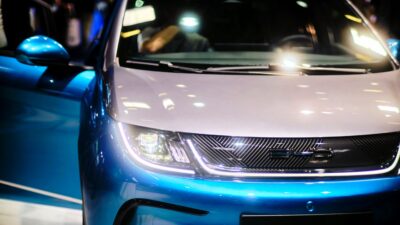 A Culling Looms for China’s Crowded EV Industry
