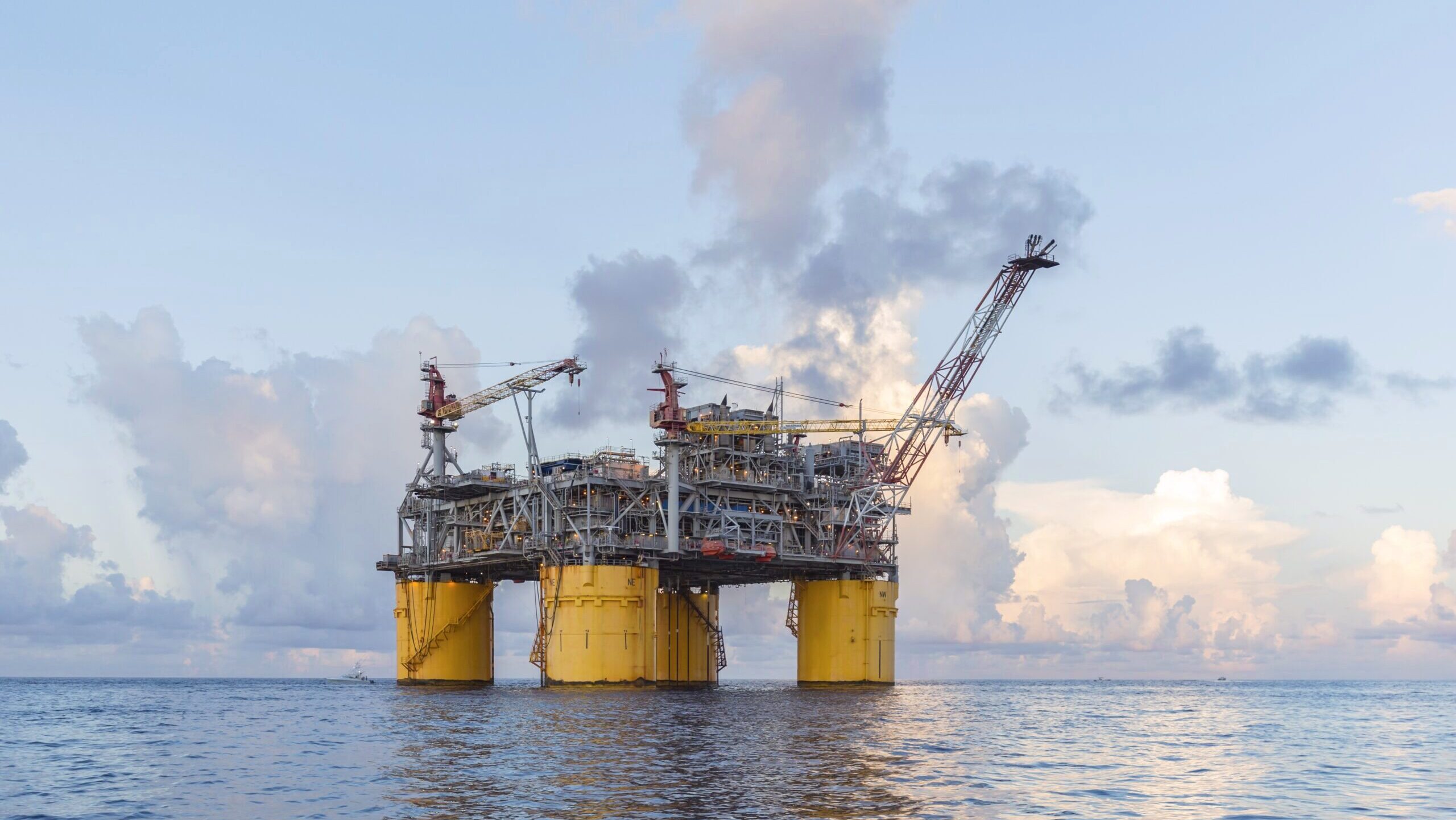 Photo of an oil rig.