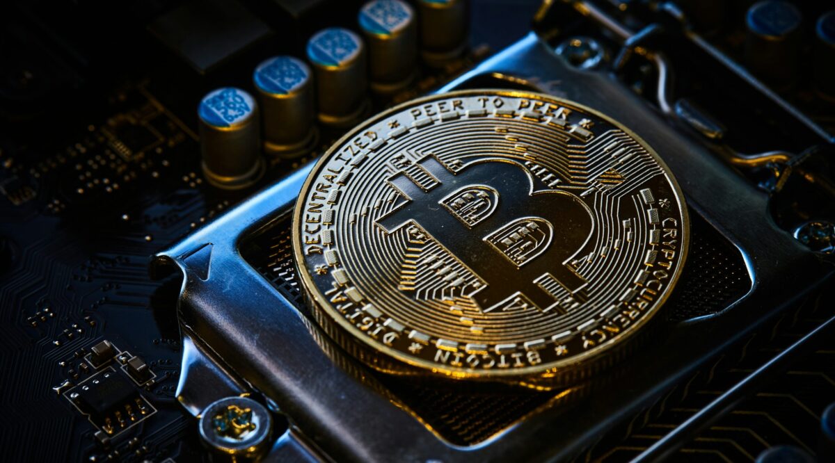 BlackRock’s IBIT Is Nearing $100B in AUM. Everyone Else Might Be Chasing ‘Crumbs’