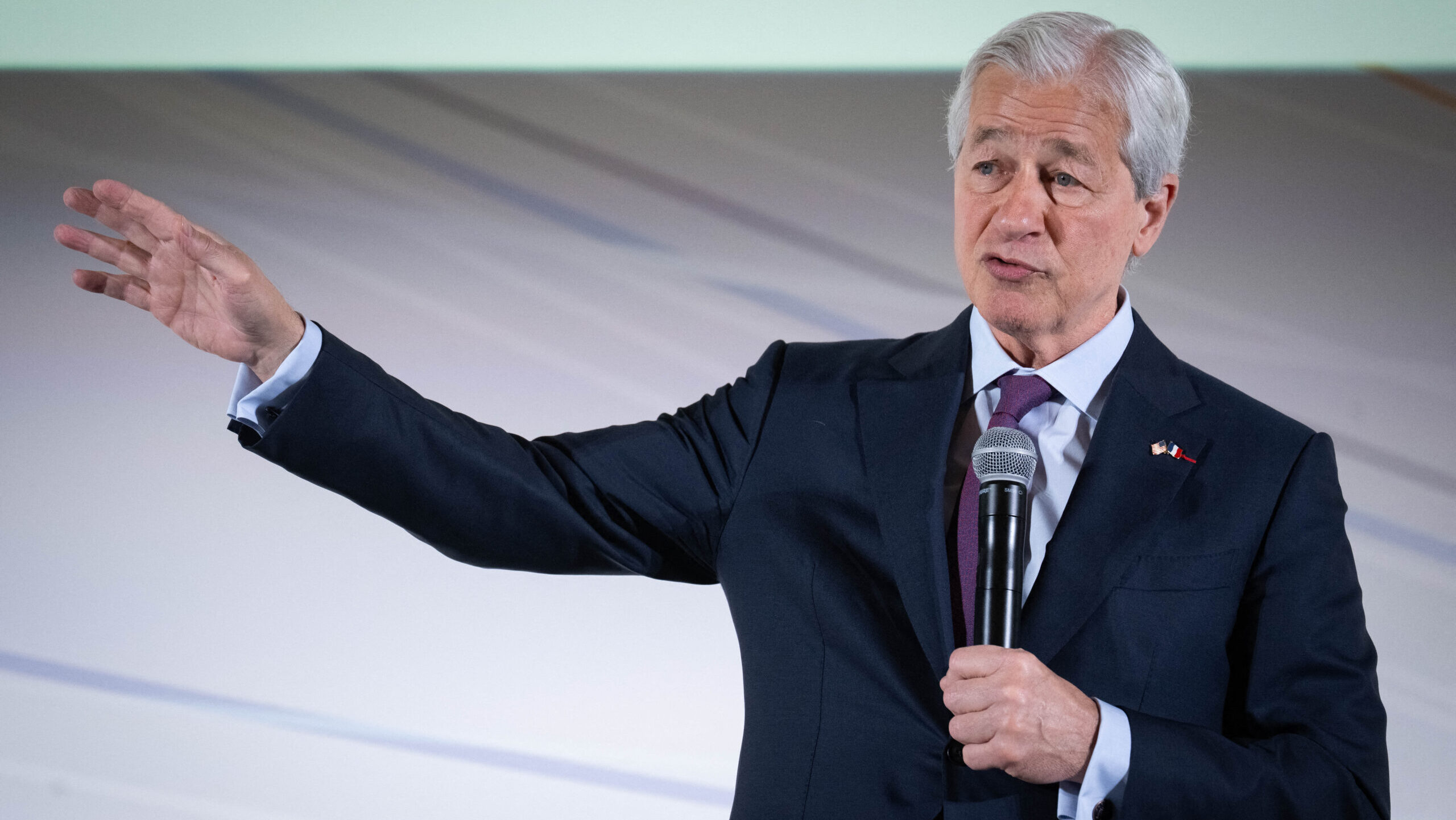 JPMorgan Pledges $10 Billion Investment in US National Security