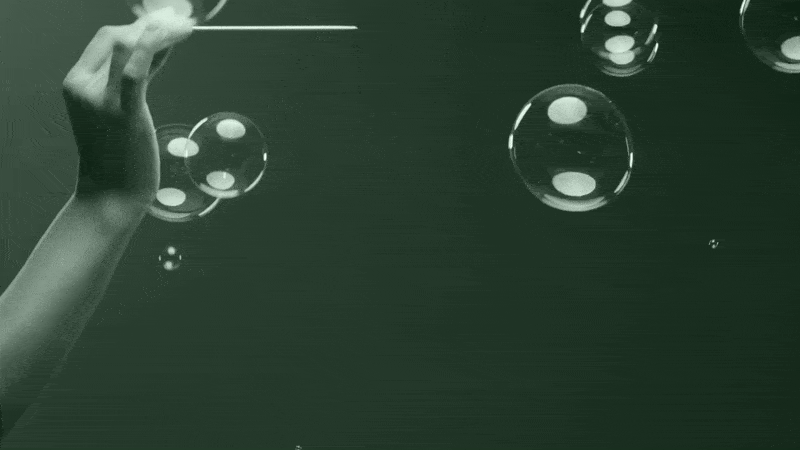 How Advisors Are Weighing the Risks of an AI Bubble