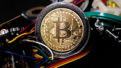 Bitcoin Struggles to Regain Lost Ground after Rapid Slide