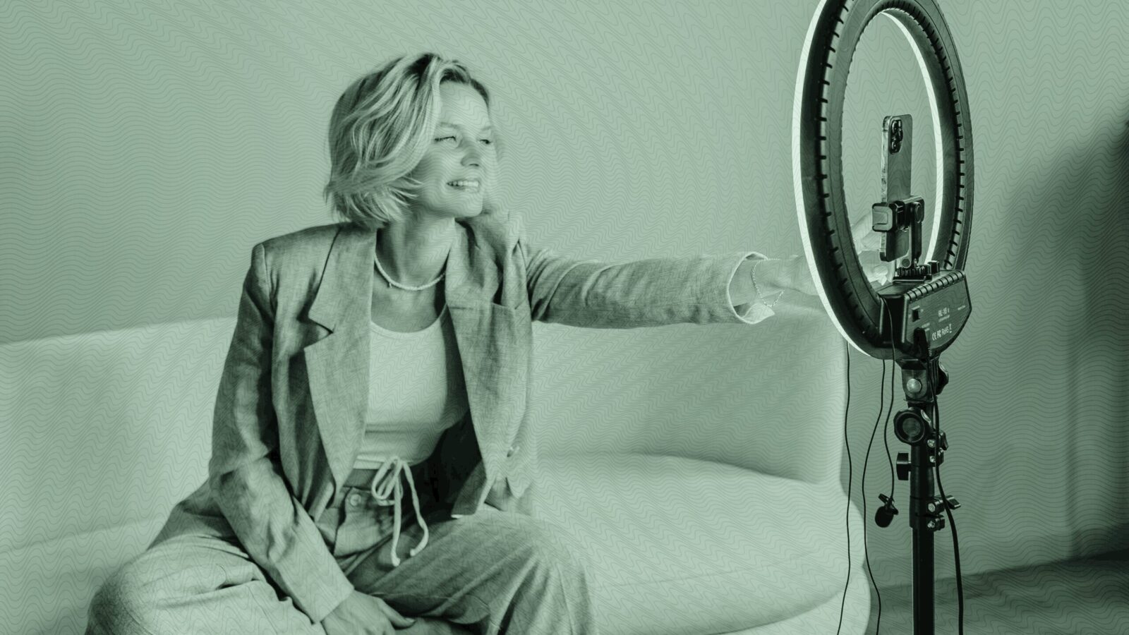 Nearly Two-Thirds of Young Investors Take Advice From Finfluencers