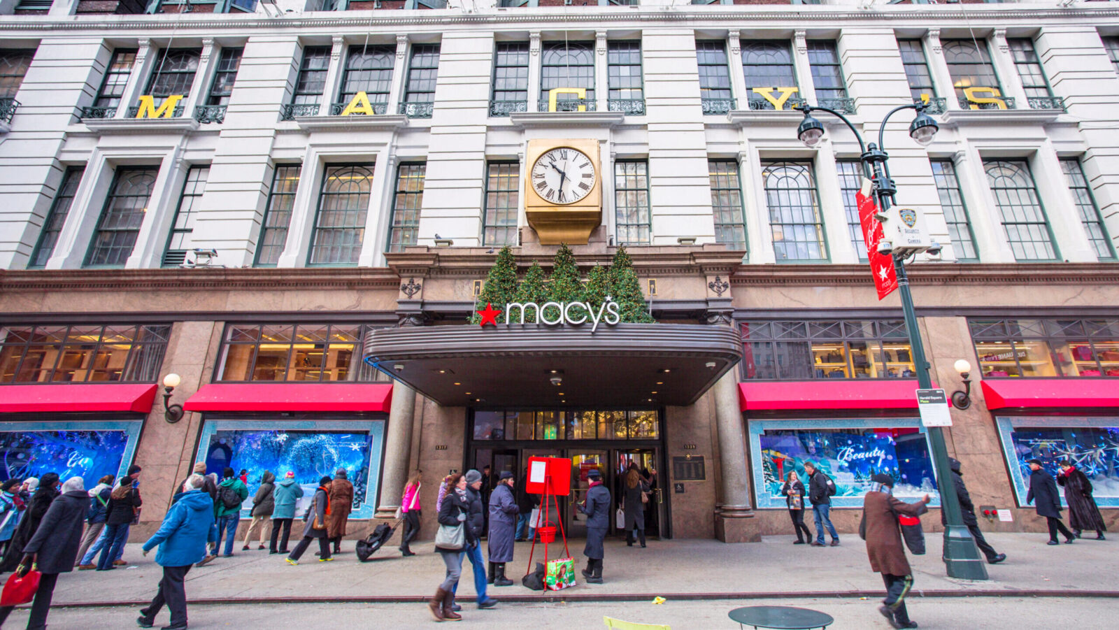 Believe: Macy’s Posts Best Growth In Three Years as ‘Reimagine’ Strategy Pays Off