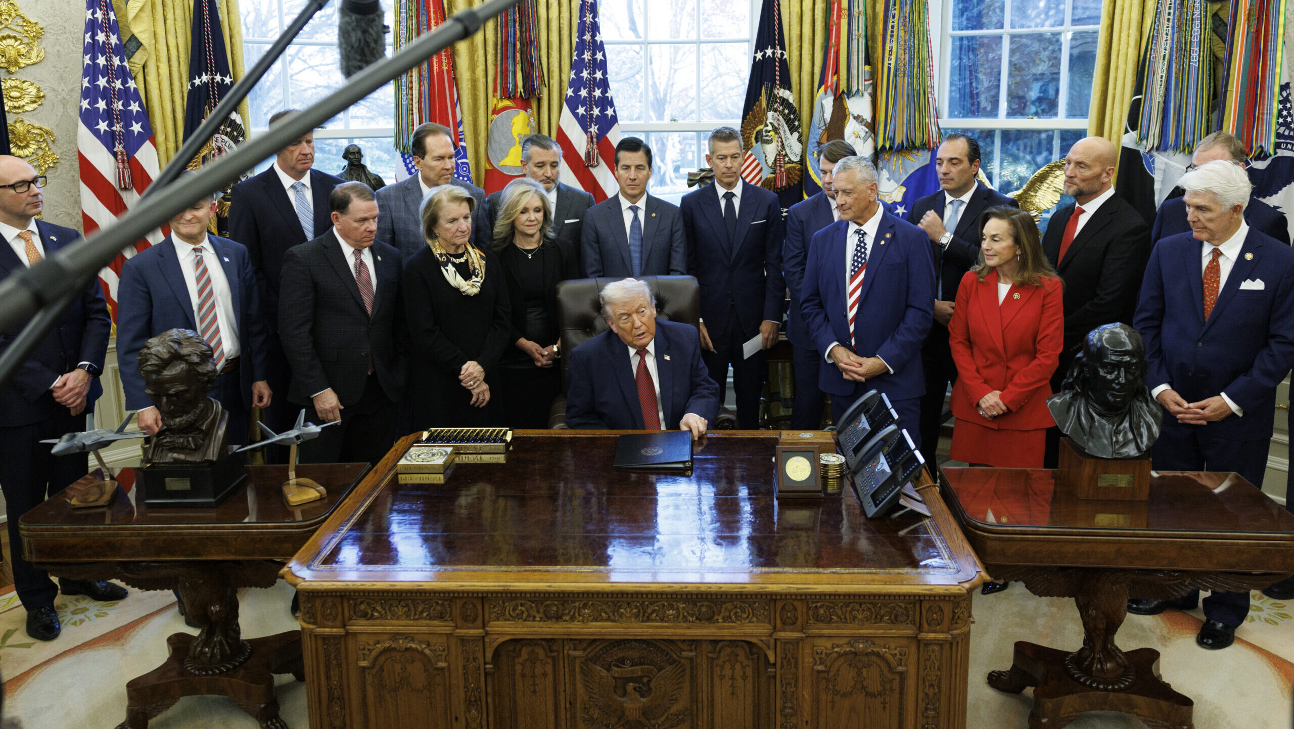 White House Hits the Brakes on Fuel Economy Standards