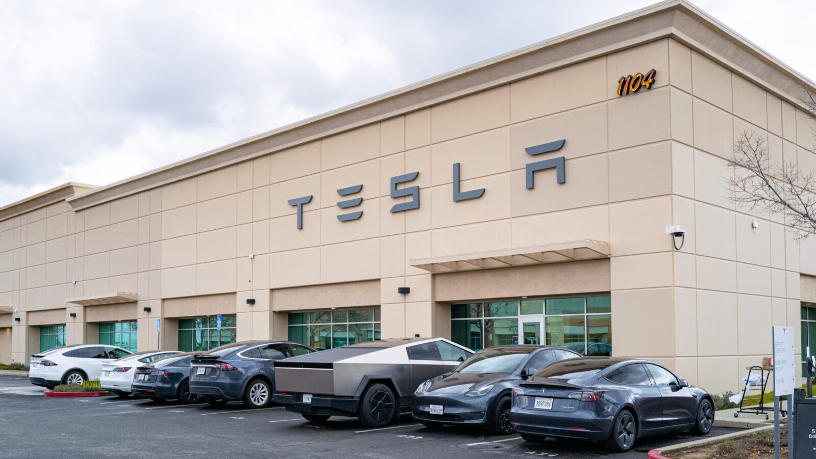 Tesla Revs Up Earnings as Investors Focus on the Future over the Now