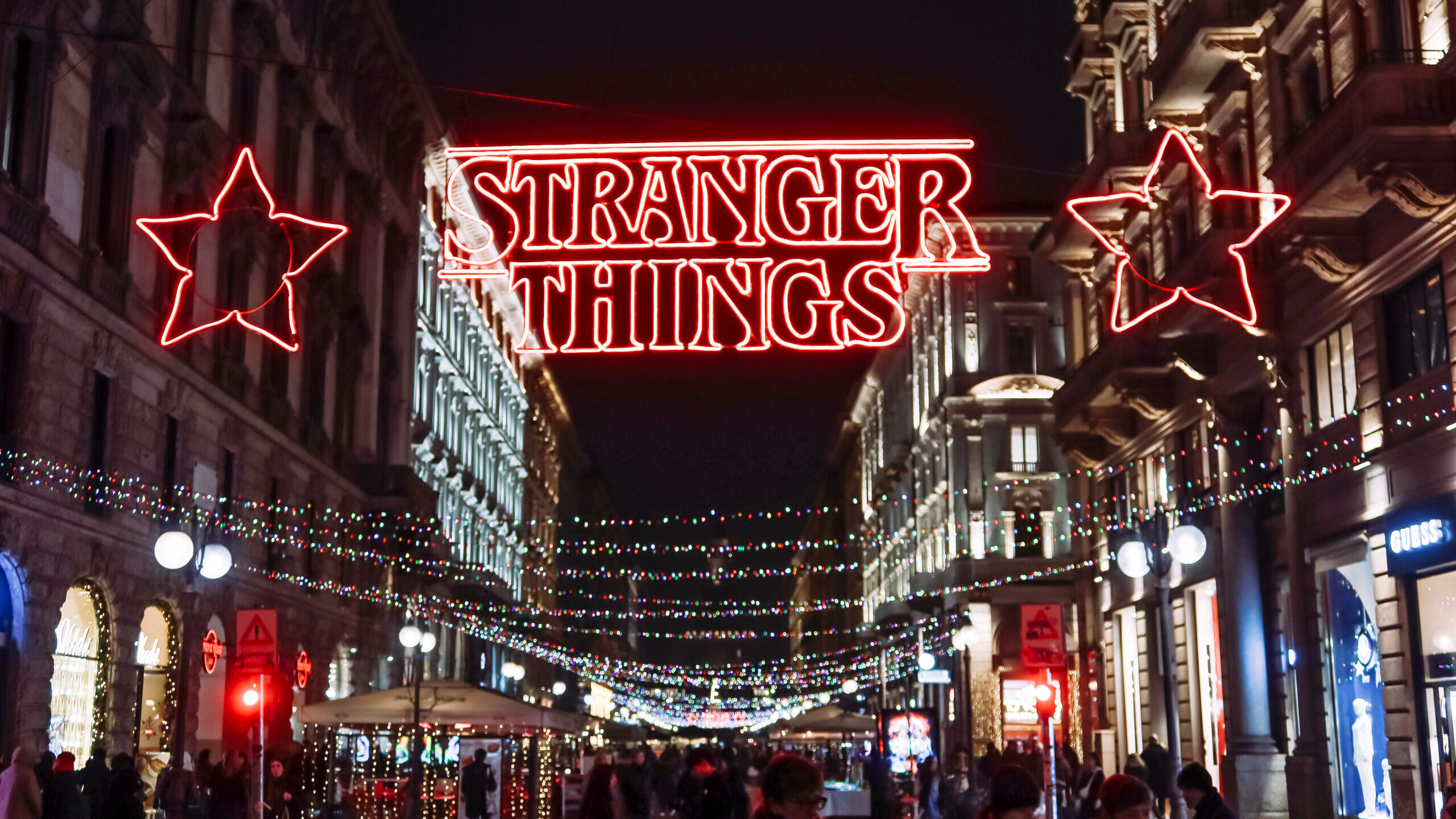 Netflix Earnings Offer Investors a Glimpse Beyond Battle for Warner Bros.