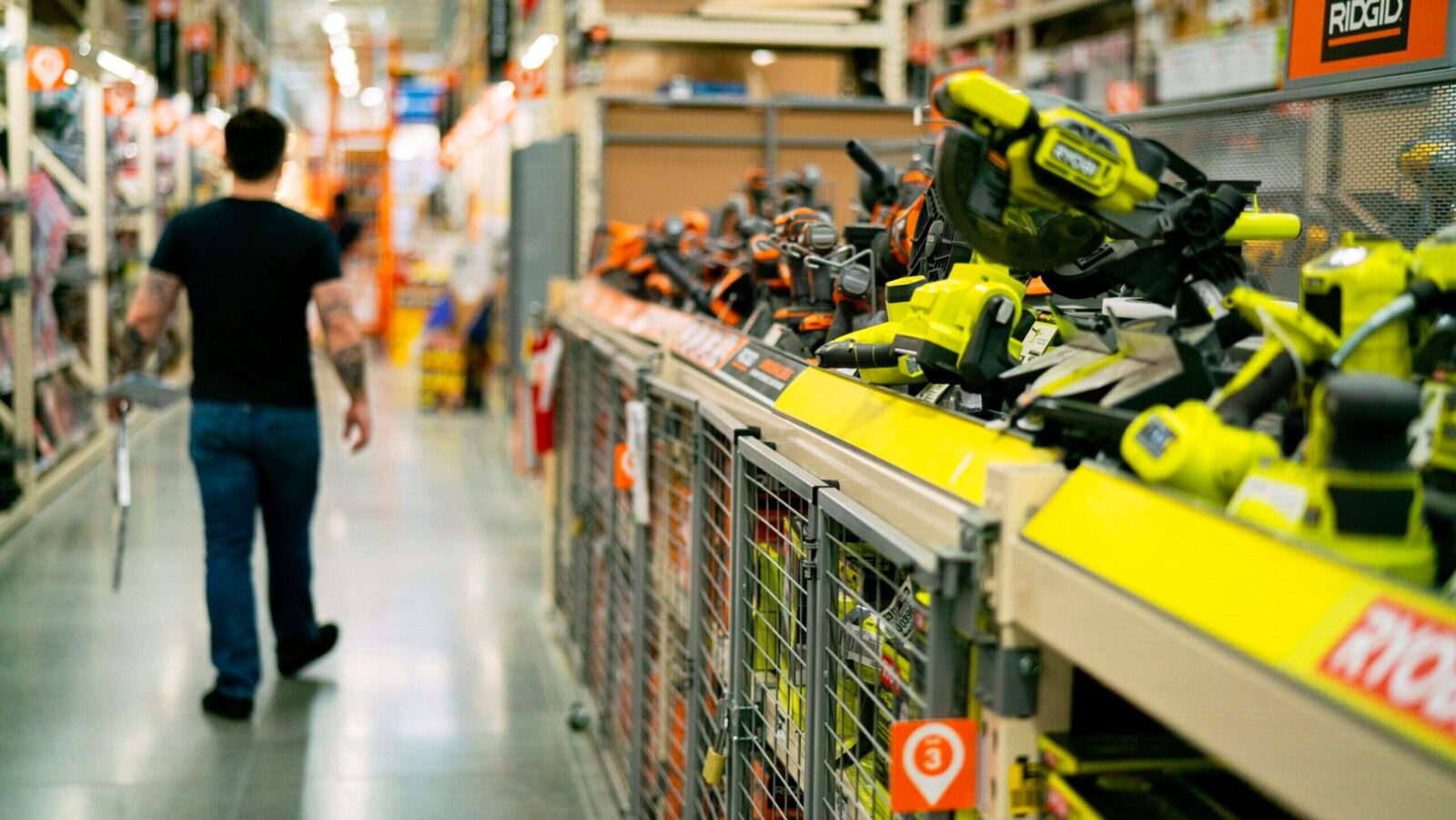 Home Depot Powers Past Housing Market Struggles to Notch Earnings Win