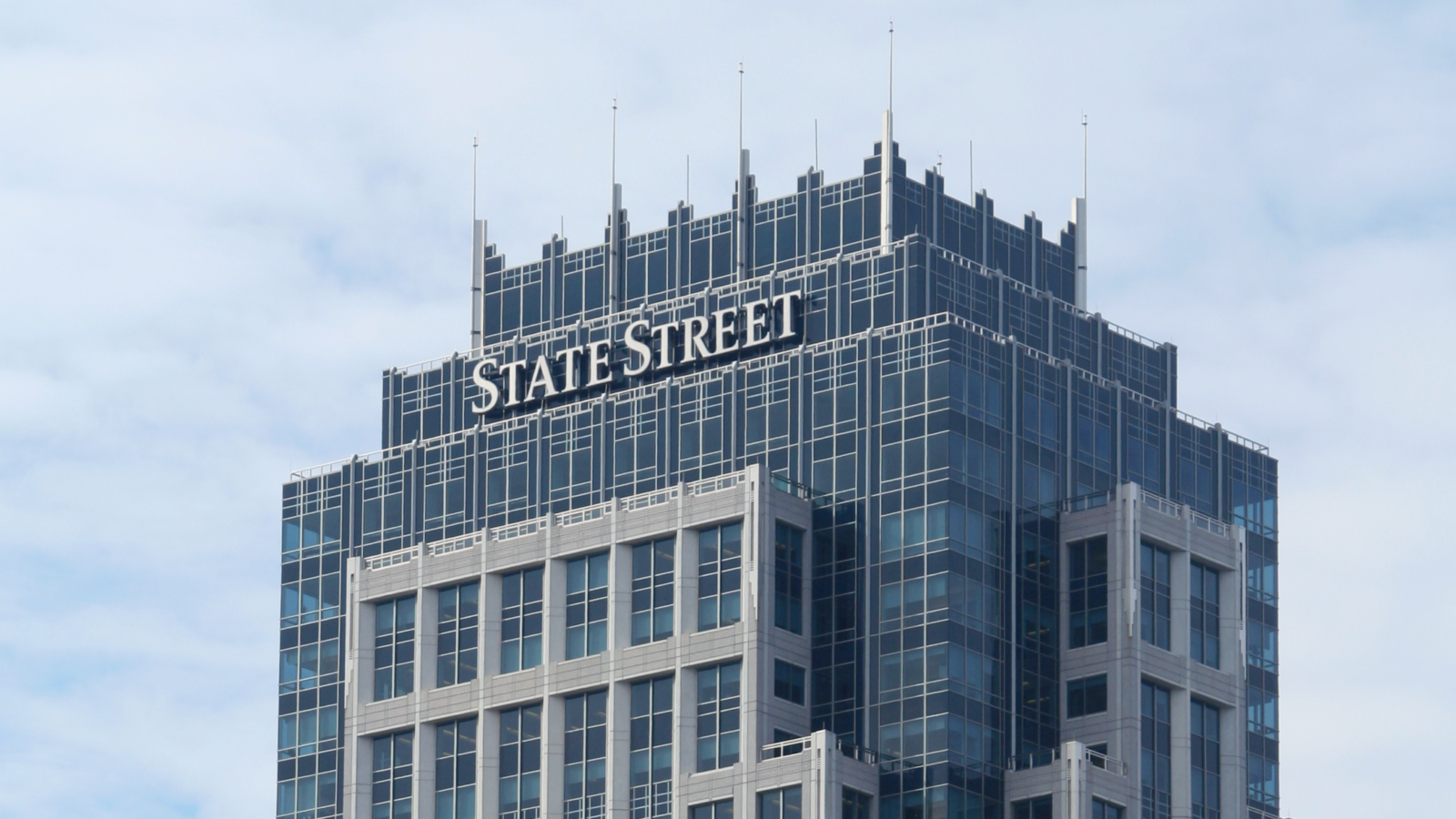 Why State Street’s PRIV Quintupled in Assets in a Single Day