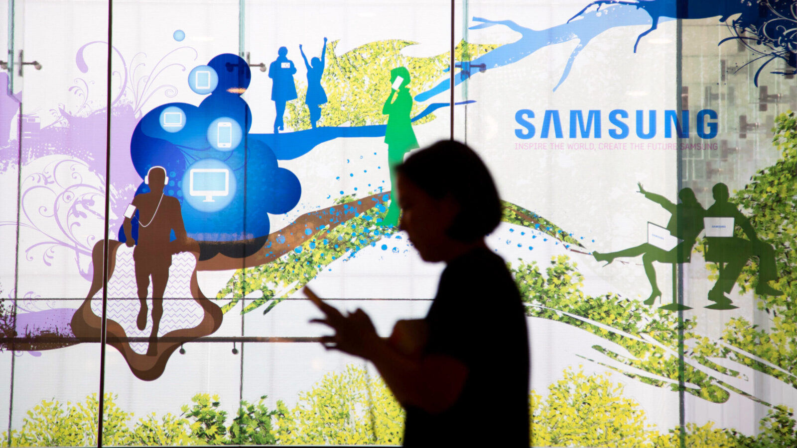 Samsung Flexes Memory Muscle in Brawl with Heavyweight TSMC for Foundry Business