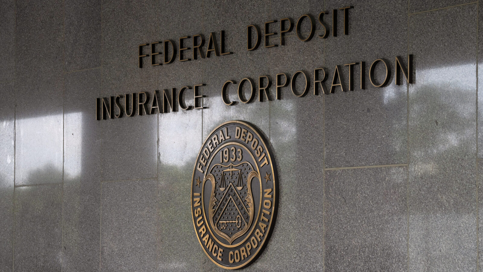 Credit Card Startup Mission Lane Charges into Fintech’s Bank Charter Race