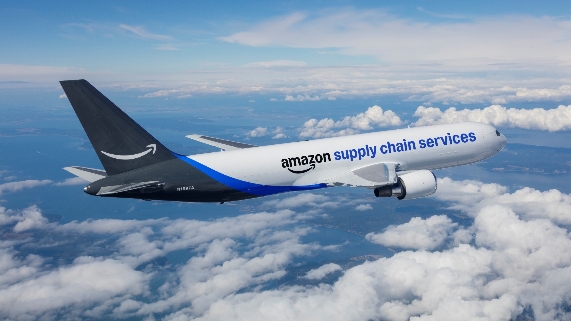 Amazon Opens Up Its Sprawling Logistics Network, Dealing Painful Blow to UPS, FedEx