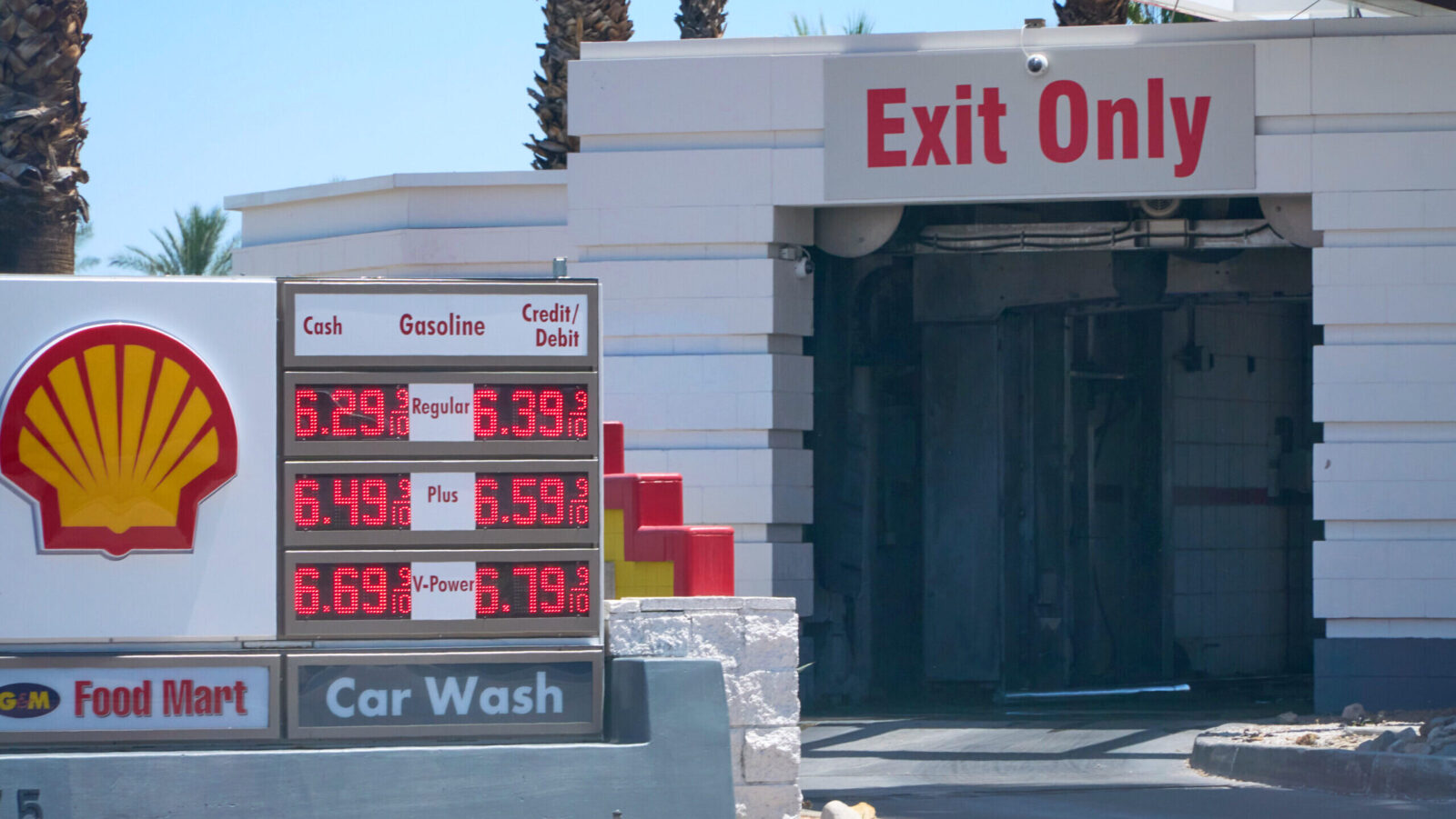 Shell Pumps Out Banner Profits Despite Iran War’s Seismic Upheaval