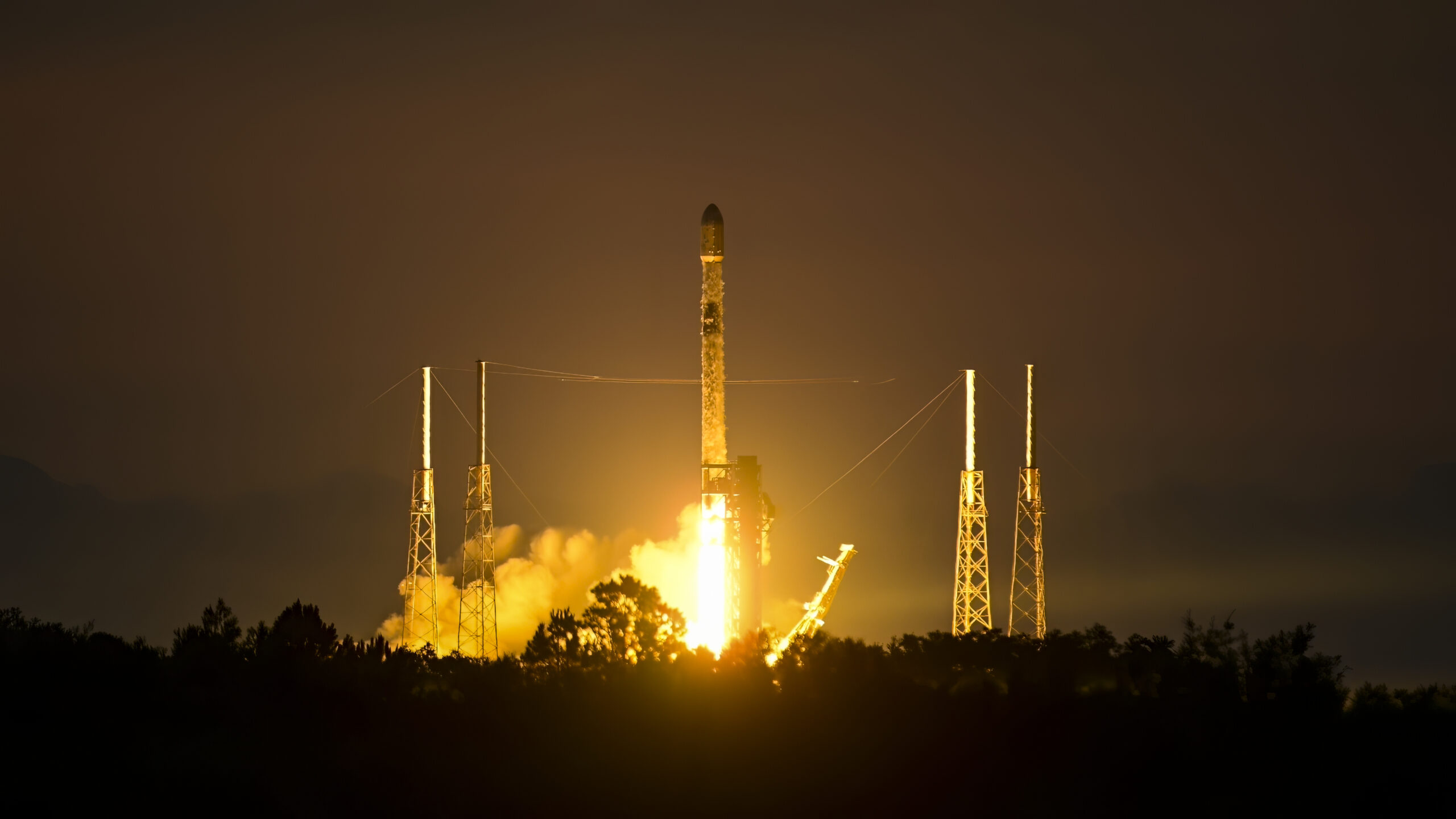 A SpaceX Falcon 9 rocket carrying 29 Starlink satellites, lifts off from Space Launch Complex-40 at Cape Canaveral Space Force Station, Florida.