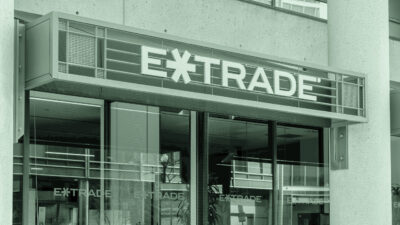 Morgan Stanley Raises Bet on Digital Assets With E*Trade Crypto Access