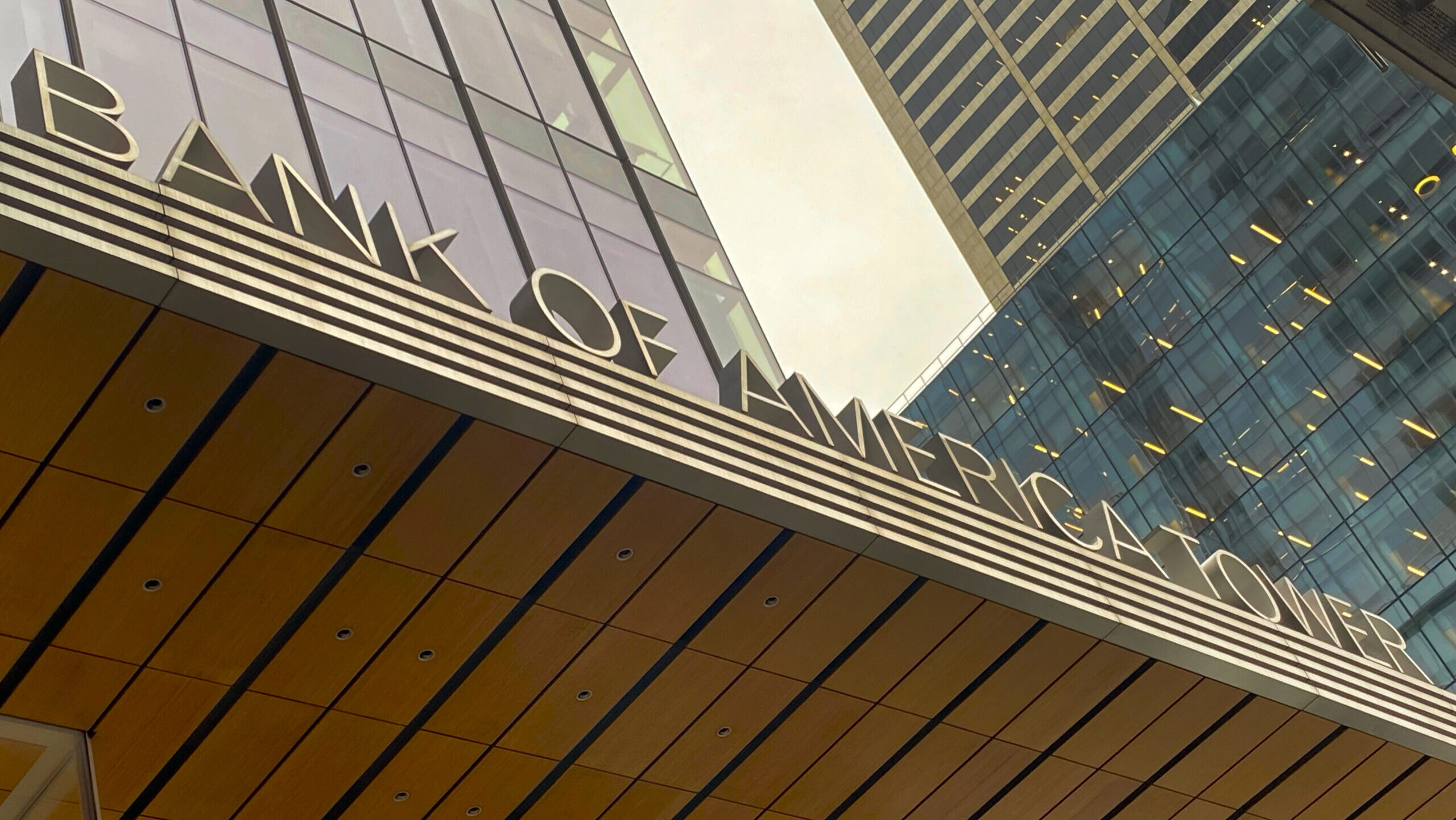 Bank of America Tower on 42nd street, Manhattan, New York.