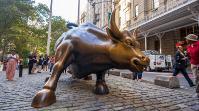 Private Market ETFs May Have an Institutional Problem