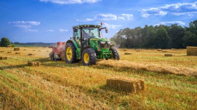 Deere Gets Rolling as AI Buildout Fuels Construction Sales Boom