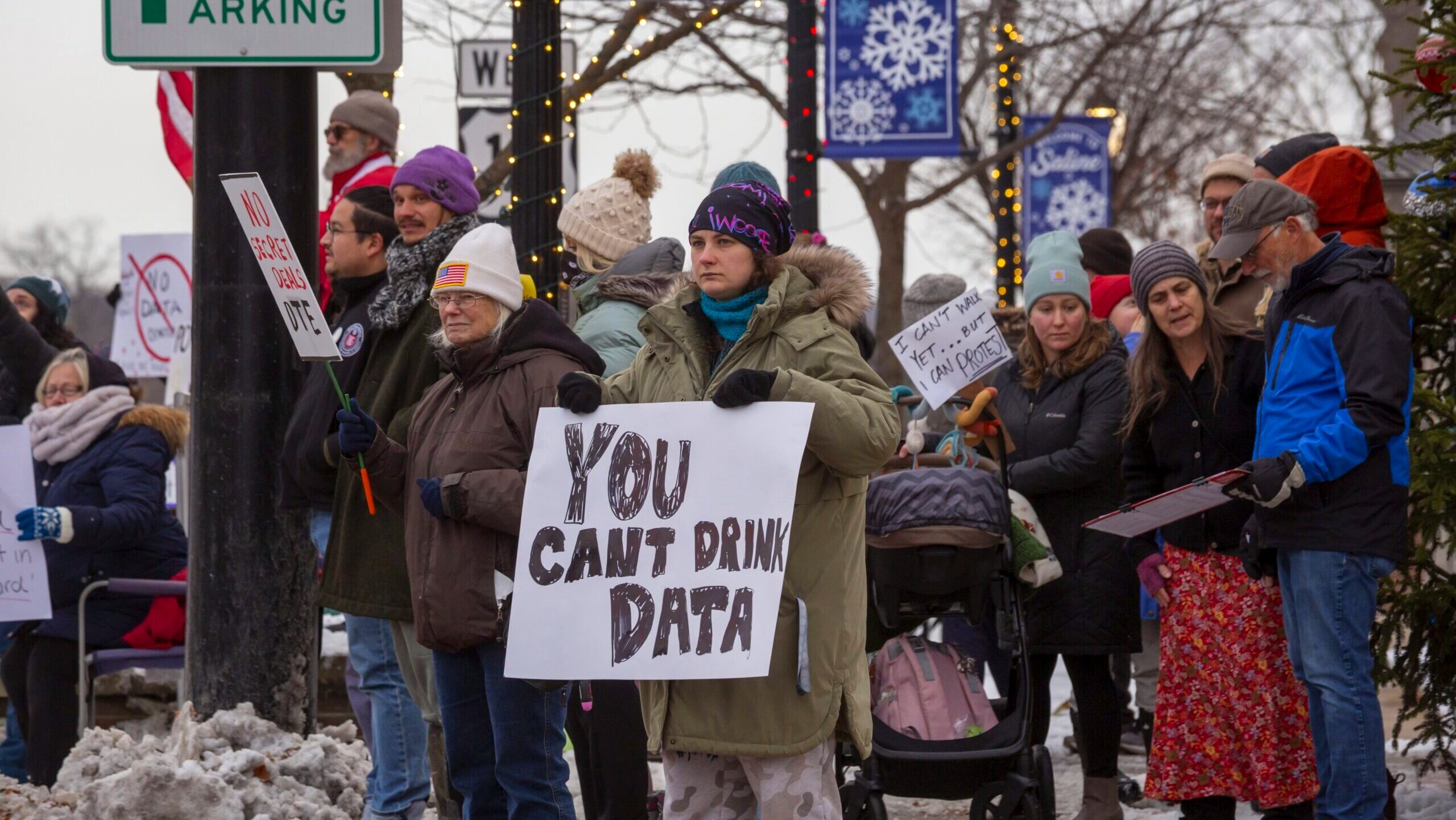 Anti-Data-Center Fever Sweeps America, Stalling Construction